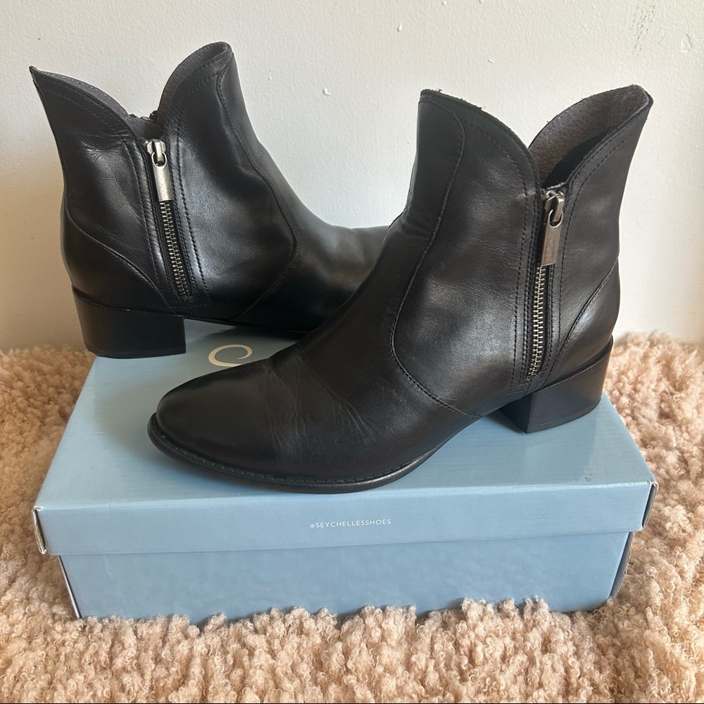 Seychelles Lucky Pennies Bootie